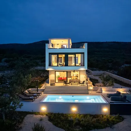 Villa Lapis, Hvar Island
