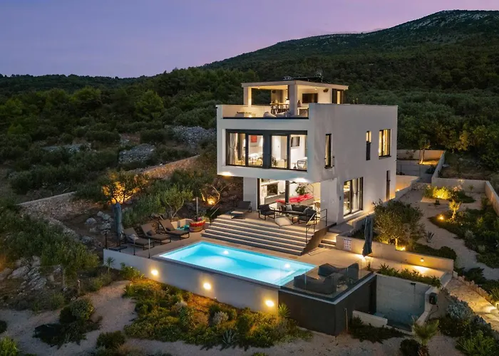 Lapis, Hvar Island Villa