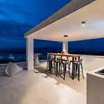 Lapis, Hvar Island Villa *
