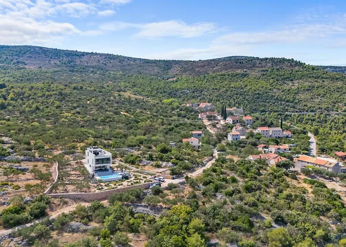 Villa Lapis, Hvar Island